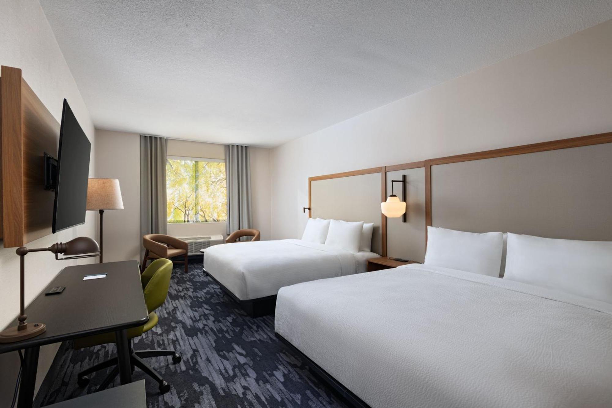 Fairfield By Marriott Inn & Suites Хилсбъро Екстериор снимка