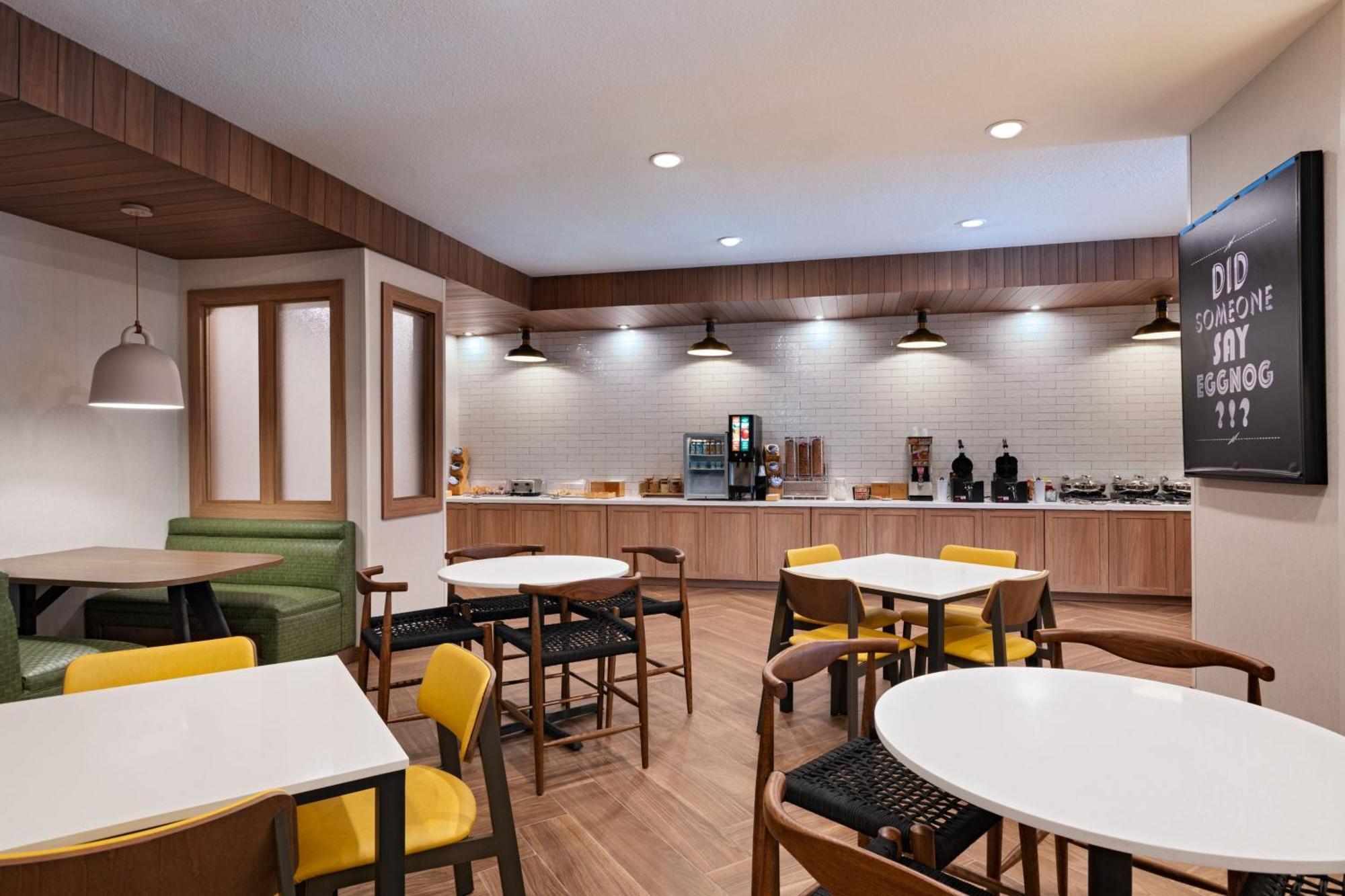 Fairfield By Marriott Inn & Suites Хилсбъро Екстериор снимка